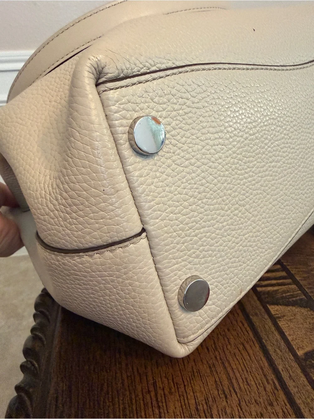 Michael Kors Raven pebbled leather shoulder bag featuring silver-tone hardware